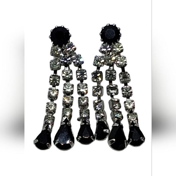Vintage Jewelry - Vintage Black & Clear Rhinestone Dangle Chandelier Clip-On Earrings